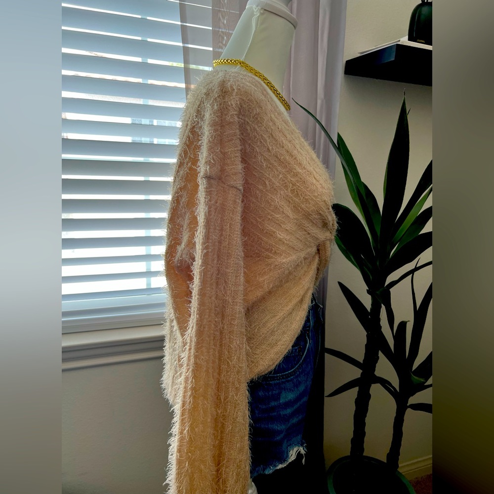 Spring Sweater - Picture 2 of 3